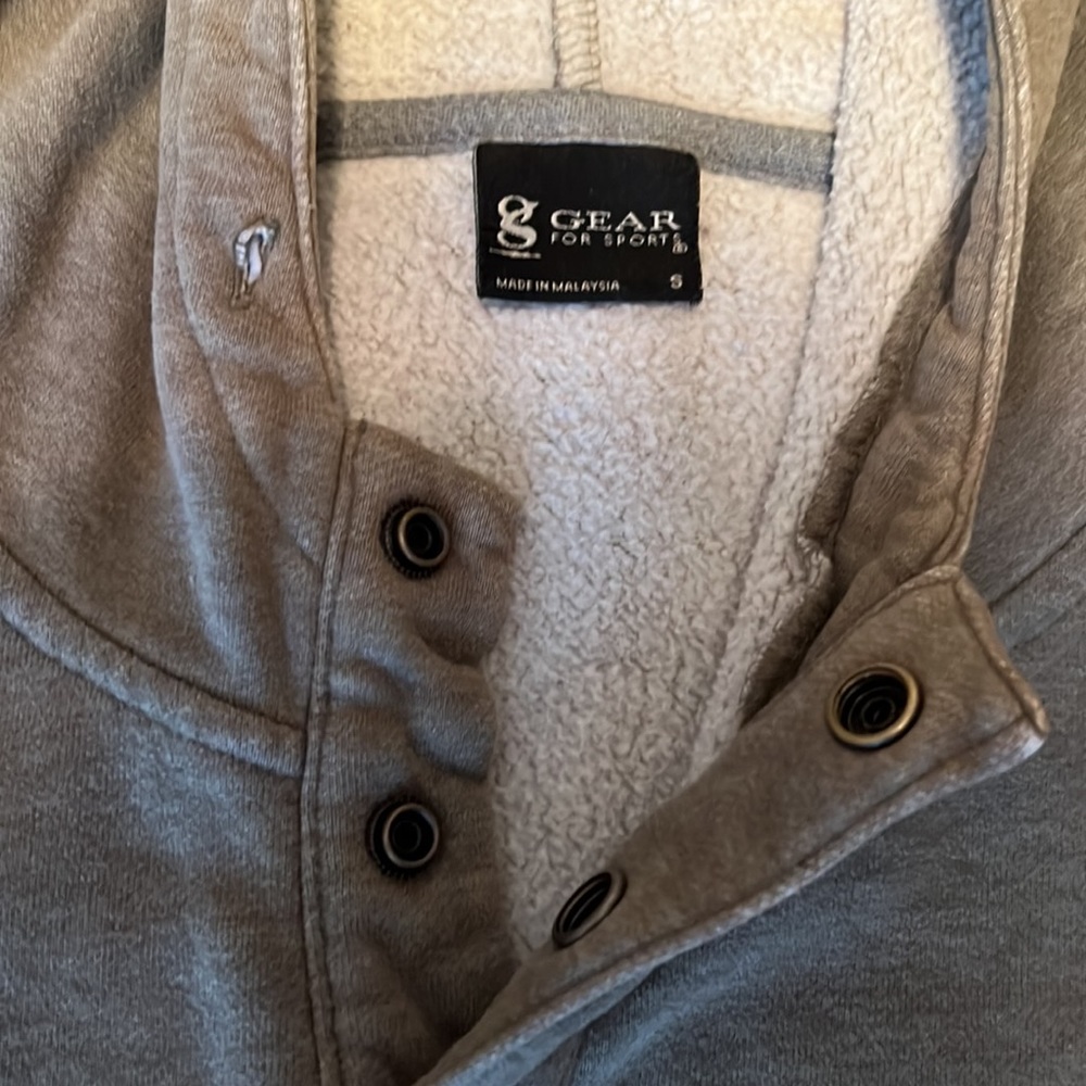 Sweatshirt - Picture 3 of 3